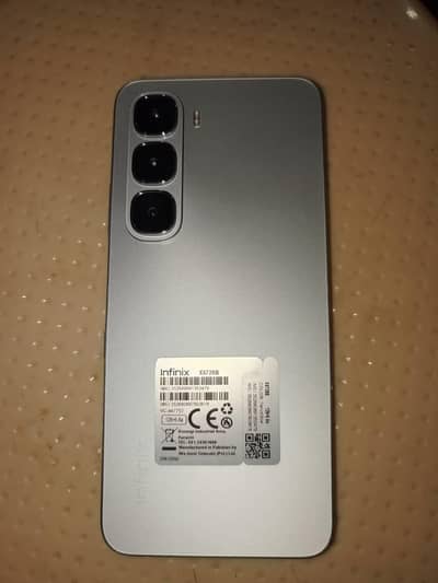 Infinix hot 60i condition 10/10 memory 8/128