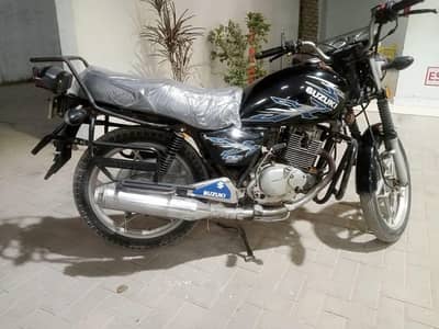 Suzuki GS 150 2020