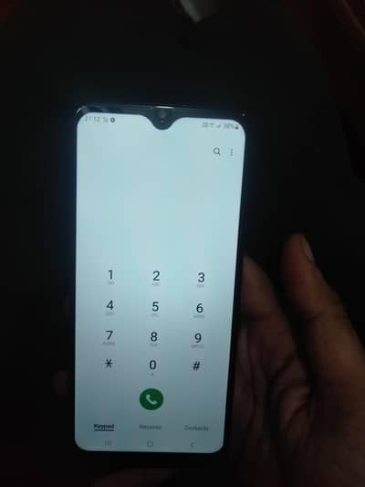 urgent sale 6/128 face lock Camera btry good like new 10/10 cover+chrg