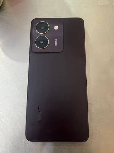 Vivo y27s With box end original charger 8 / 128