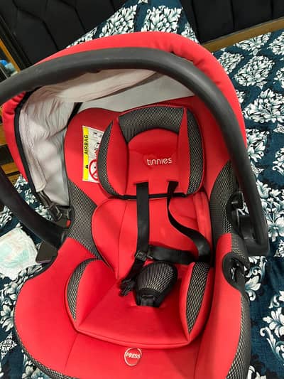 Premium Original Tinnies Baby Cot / Infant Car Seat