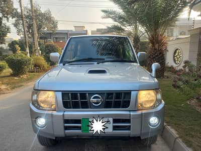 Nissan Kixx 4×4,Total Genuine,For Sale