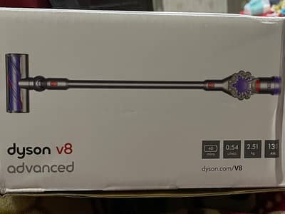 dyson V8 vacuum cleaner