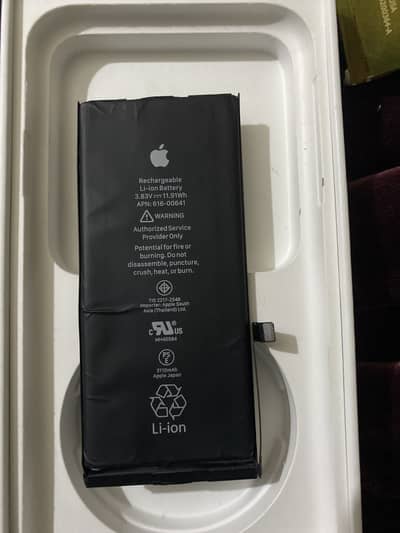 iPhone 11 battery