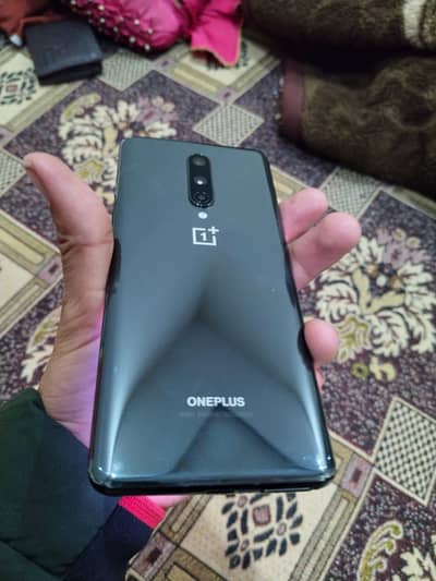 OnePlus 8 vip 10/10 PUBG 90FPS 5G Duble Sim PTA Prof 8/128 Bettry VIP
