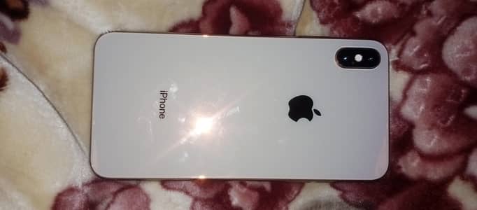 IPHONE XS MAX ALL OKAY URGENT SELL
