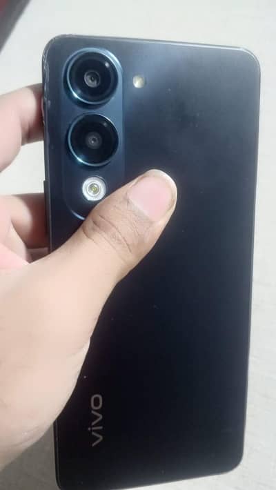 vivo y04 4 64 urgent sale