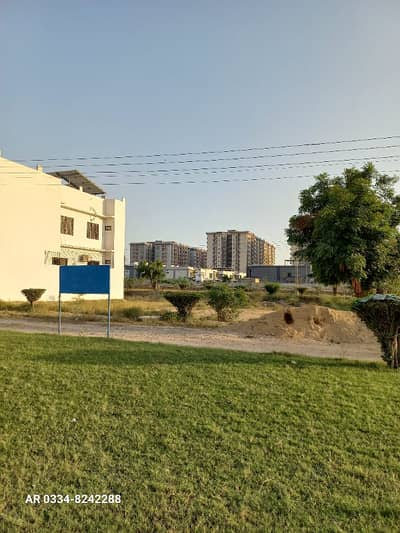 300 Yds Leased Plot For Sale