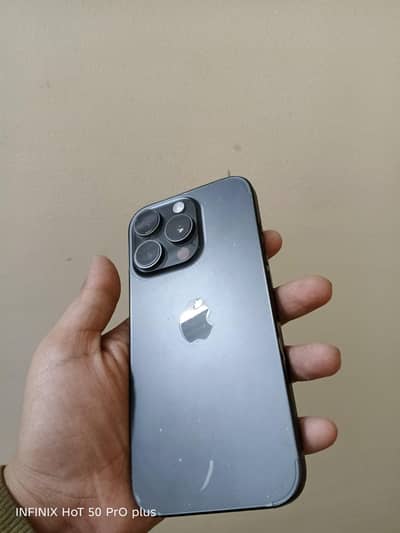 Iphone 16 pro j. v