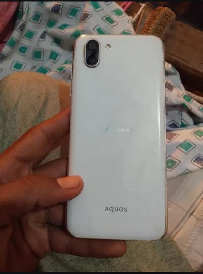 AQUOS R2 For Sell Official Pta approved 4/64 GB