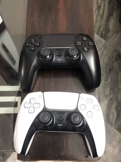 PS5 CONTROLLER UK MODEL