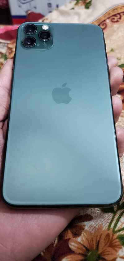 Hi i am selling 11 Pro max Bypass 256GB