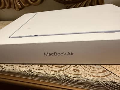 Macbook Air M4 15 Inch 16/256