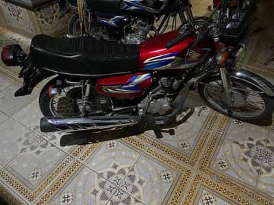 Honda CG 125 2022