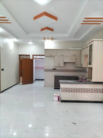 400 sq yards 4 bed dd beutyfull new portion for rent in kaneez Fatima society