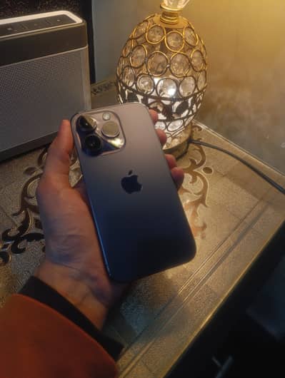 Apple iPhone 14 Pro 10/10 (LCD replaced)