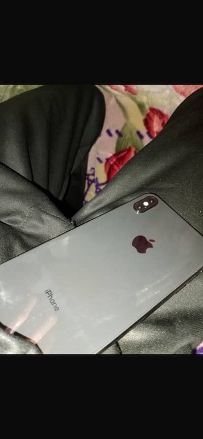 iPhone xsmax urgent for sale
