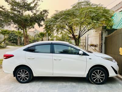 Toyota yaris 1.3 ativ cvt 2021