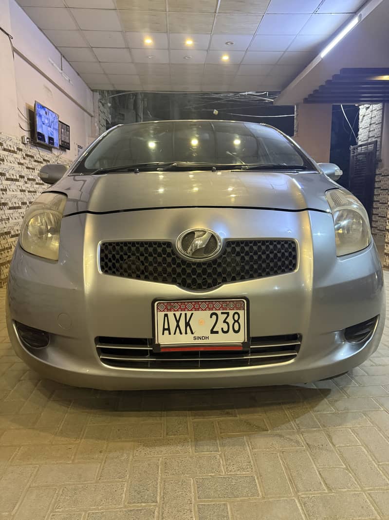 Toyota VITZ 2007/2012 5