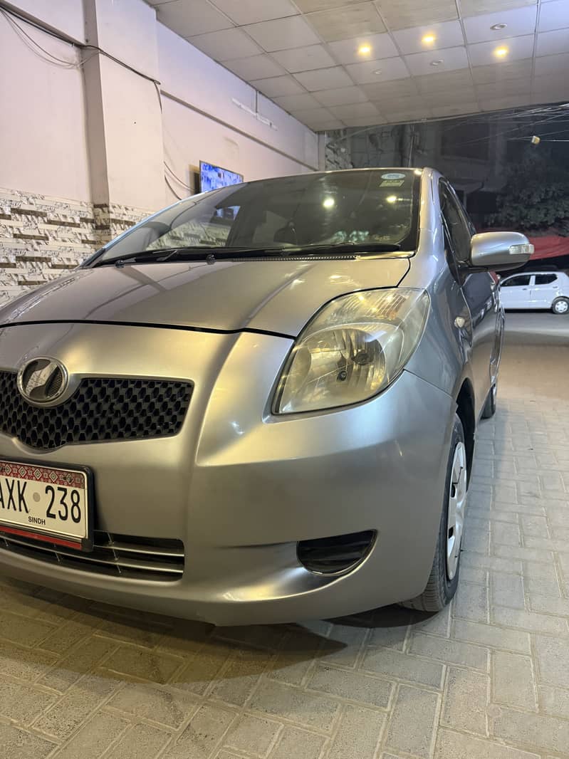 Toyota VITZ 2007/2012 6