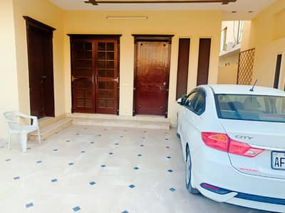 1 kanal beautiful upper portion for rent at the hot location of Johar town