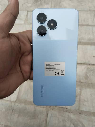 Realme note 50