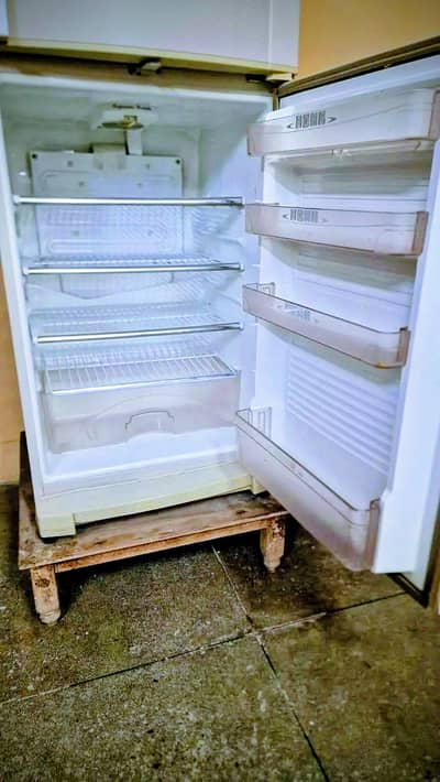 URGENT SALE | Dawlnace Inverter Refrigerator/Fridge| 100% Working