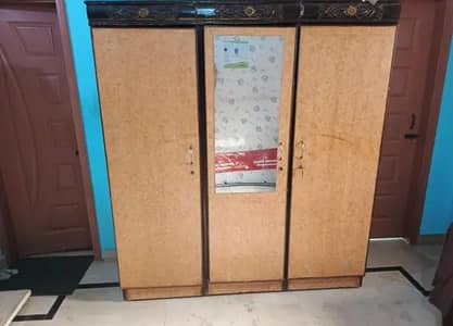 3door wardrobe good condition