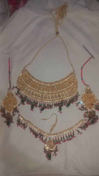jewellery set