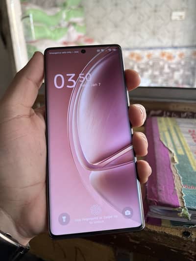 8 256gb belkul saf mobile hai