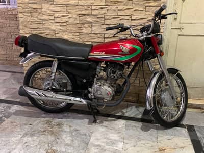 Honda 125 model 2012 Lahore number
