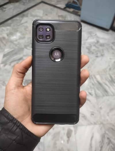 Motorola one 5G UW