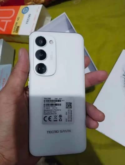tecno spark 40 pro Plus 8+8 256 GB WhatsApp +92326+9905+123