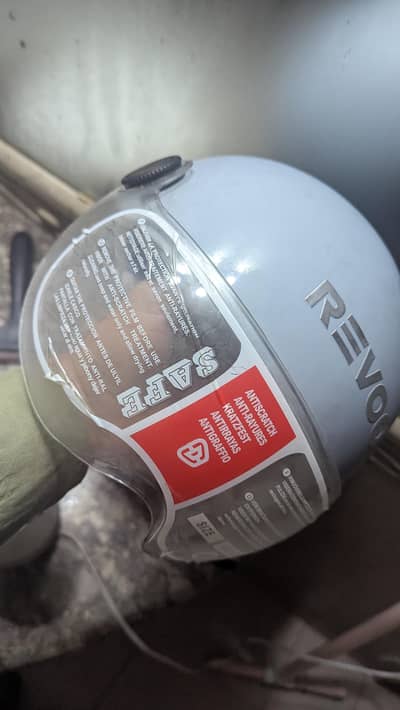 Revoo Original helmet