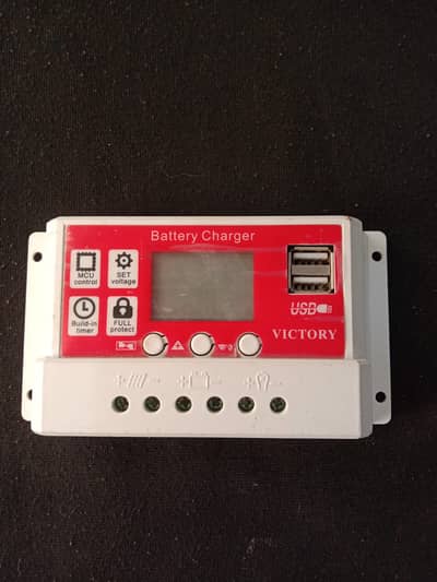 Solar Charge Controller 10A with LCD and USB Mobile Charger