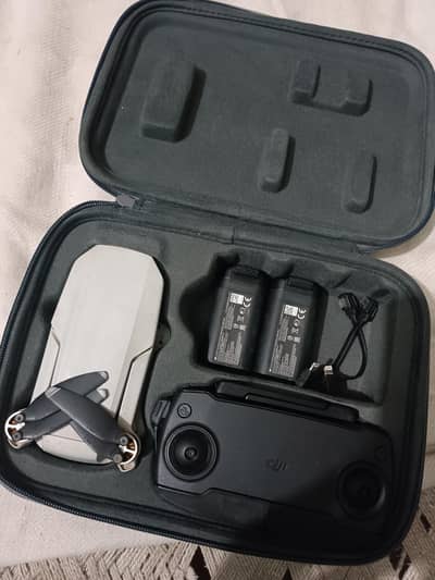 DJI Mavic mini with 2 batteries 0311+699+4316