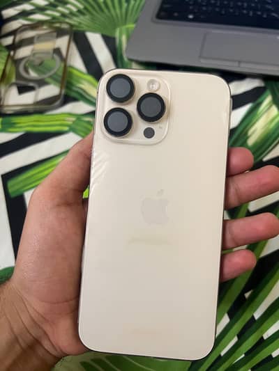 Apple iPhone 16 Pro Max