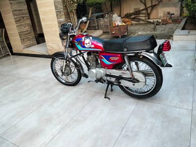 Honda 125 gift for antique  lovers