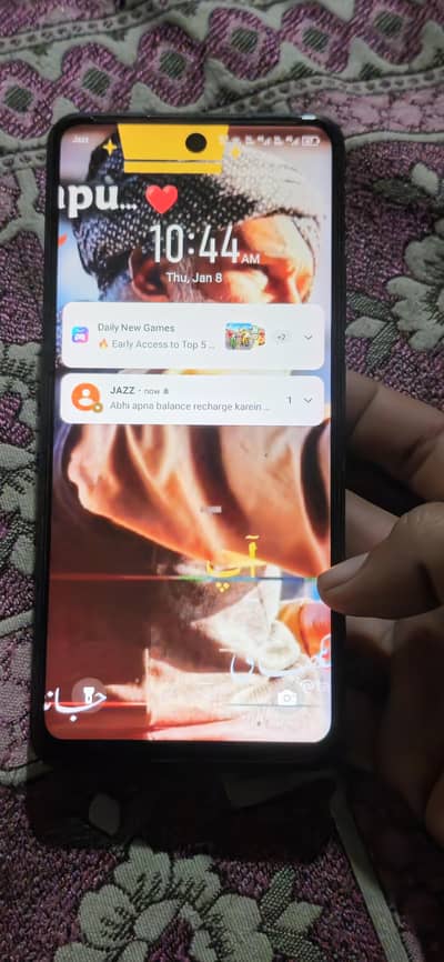 with box  bilkul okay phone h