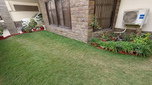 Brand New Luxury Bungalow for Sale 400 SQ Yards Location: Sindh Baloch Cooperative Housing Society