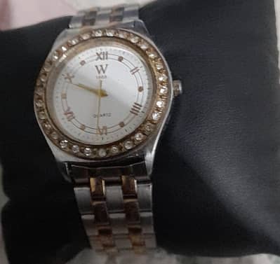 women watch