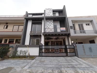 Brand New Luxury House For Sale In G15 Size 30*60 Near To Markaz Masjid Park Best Location More Ten Options Old &Amp; New House Available