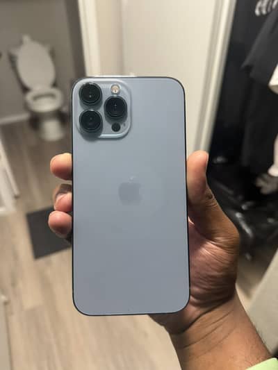 13 pro max factory unlock 82battery 256gb waterpack 10/10