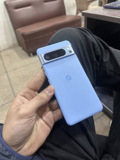 Google pixel 8 pro 12/128 Display Black Spot
