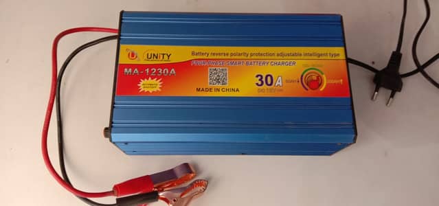 Battery Charger 30A Smart Four Phase Automatic