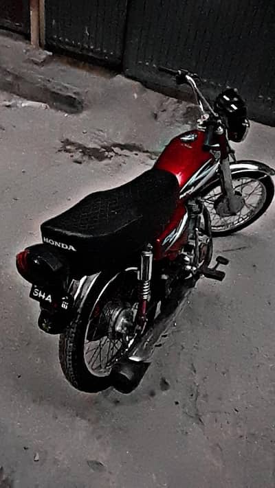 all documents clear biometric avible 2014  model full clean bike