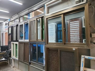 Aluminium Windows/door & Glass Work Shower Cubical/Glass Office Cabin
