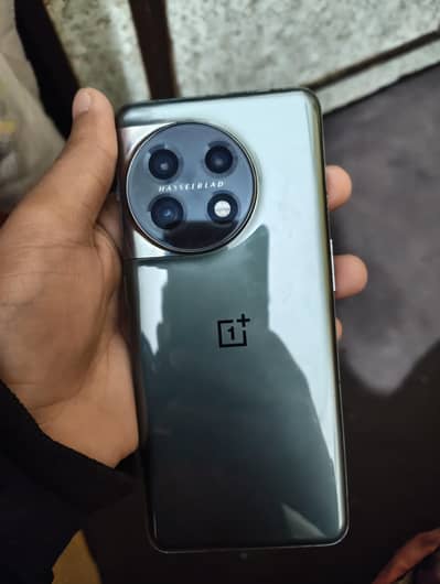 Oneplus 11 - 16/256