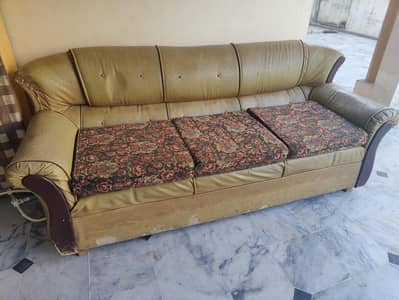 5 Seat Sofa for sale
