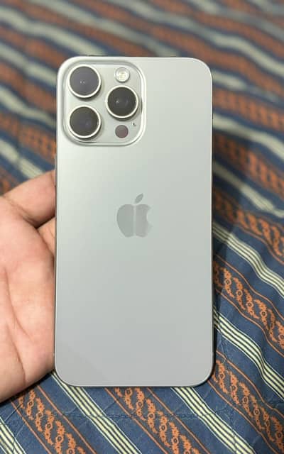 iPhone 15 Pro Max Sim Locked